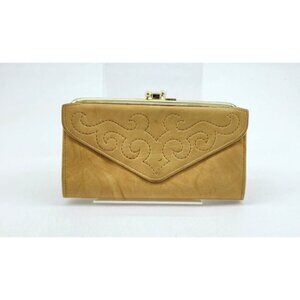 Princess Gardner Laser Cut Full Grain Cowhide Leather Wallet Yellow Kiss Lock‎